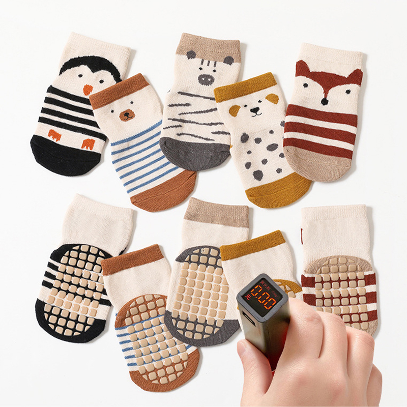 滑り止めの動物デザインのフロアソックス,柔らかい綿,子供用, - Unisex Baby Socks Non Slip のレビューと価格